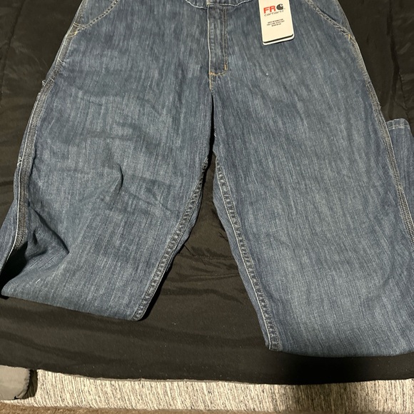 Carhartt FR Force Rugged Flex , relax fit utility jean - Picture 2 of 3